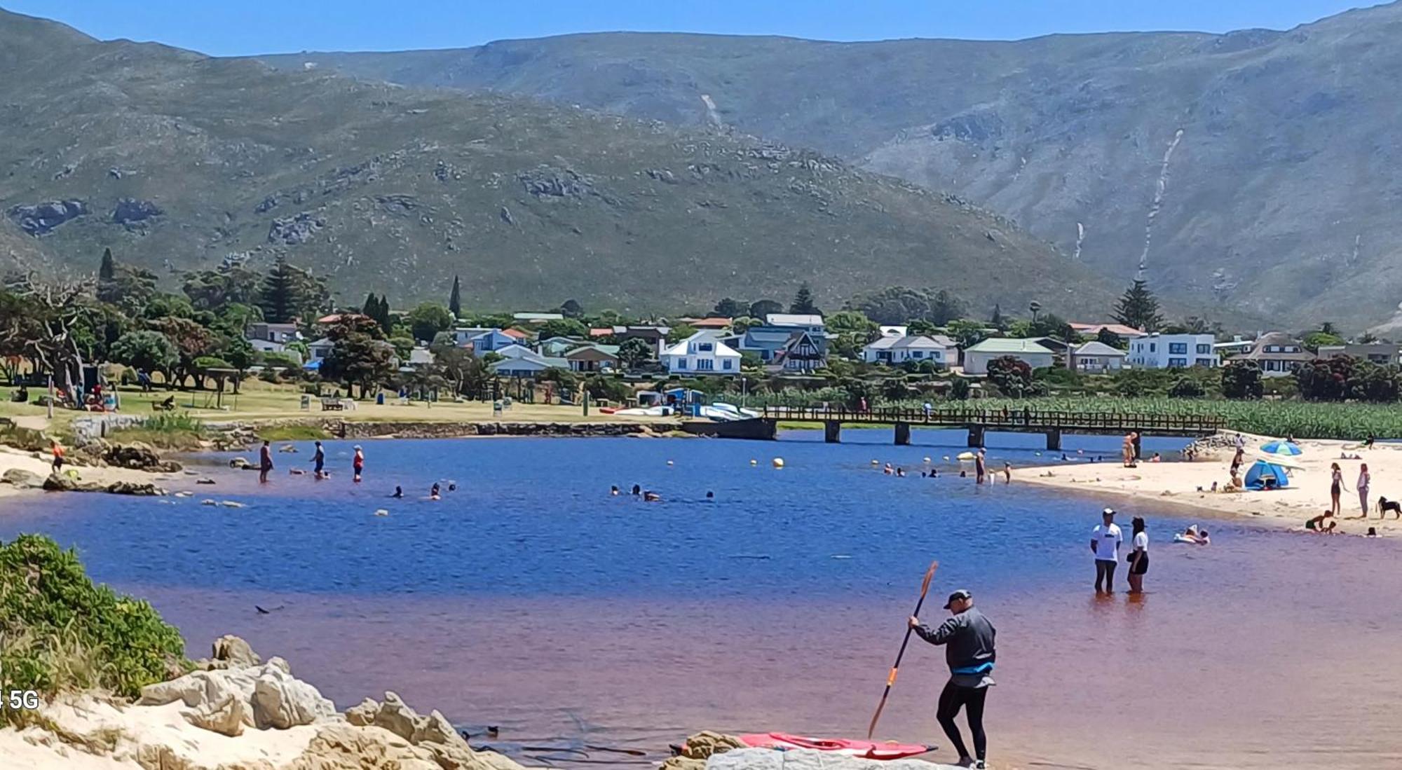 Kleinmond Panorama Holidays Exterior foto